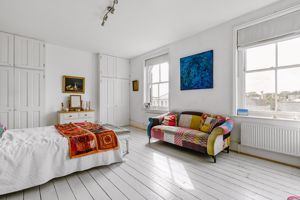 Bedroom- click for photo gallery